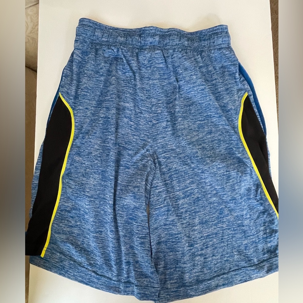 Men’s Blue, Black, & Neon Yellow Under Armour Shorts Size Small